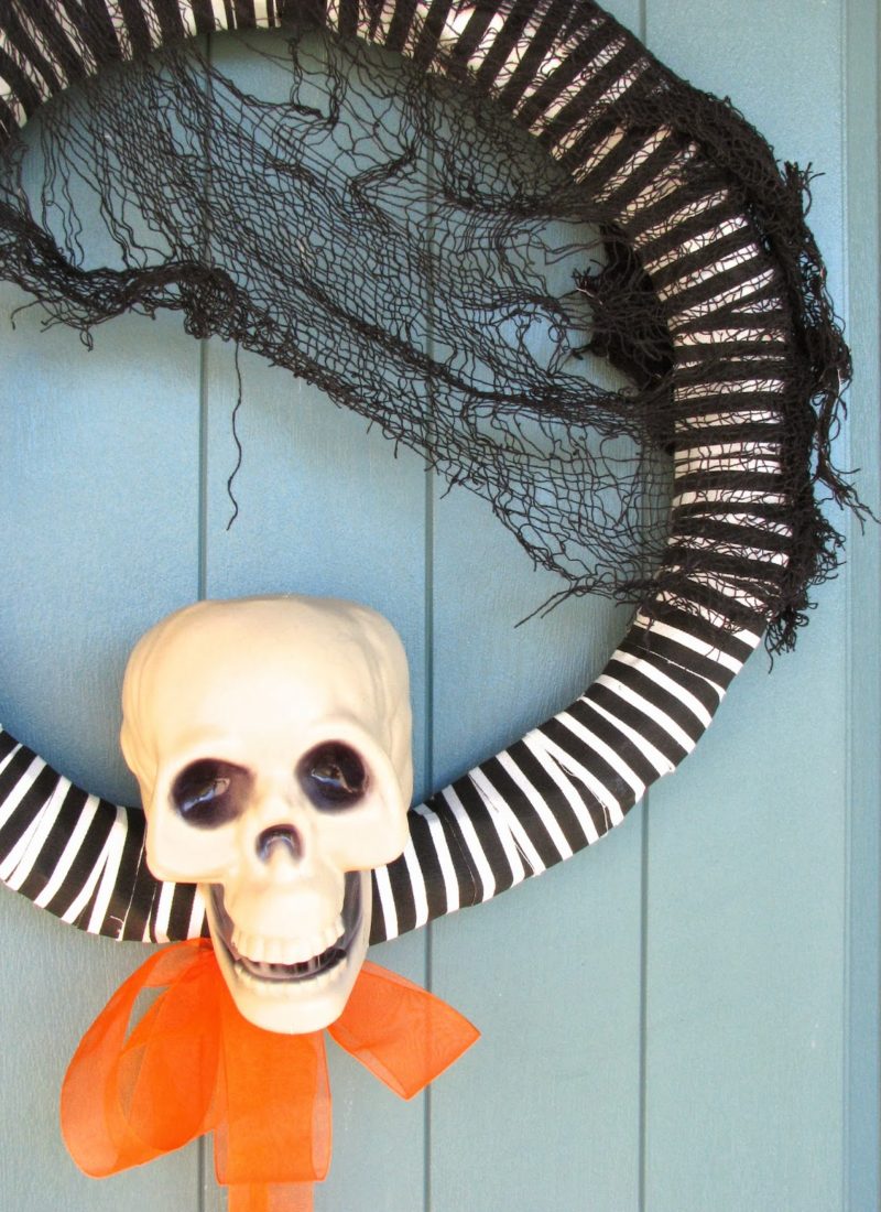 DIY Striped Skull Wreath