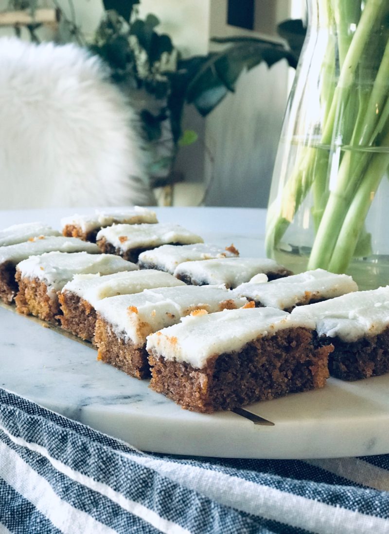 How to Make Carrot Bars With Cream Cheese Frosting
