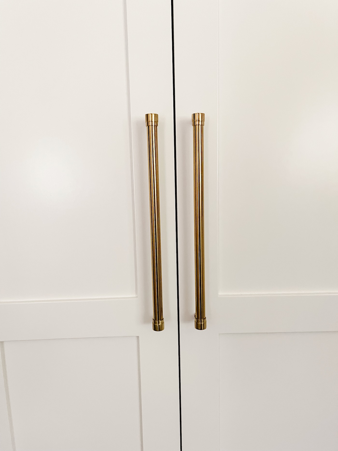 How to Pair Brass Hardware with Warm White Cabinets - Life Love Larson