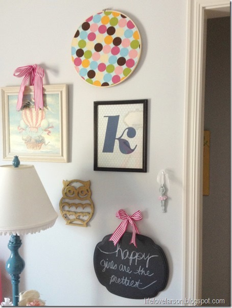 How to Use an Embroidery Hoop as a Frame