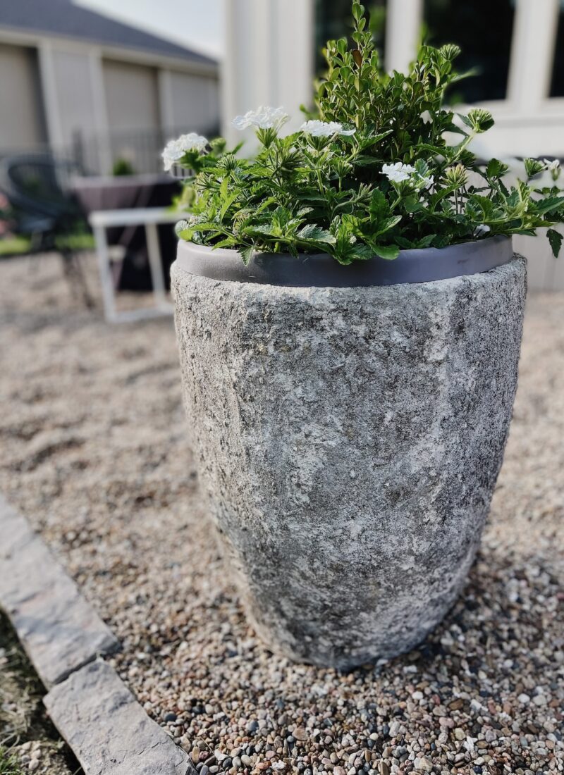How to Make DIY Textured Planters Using Stucco
