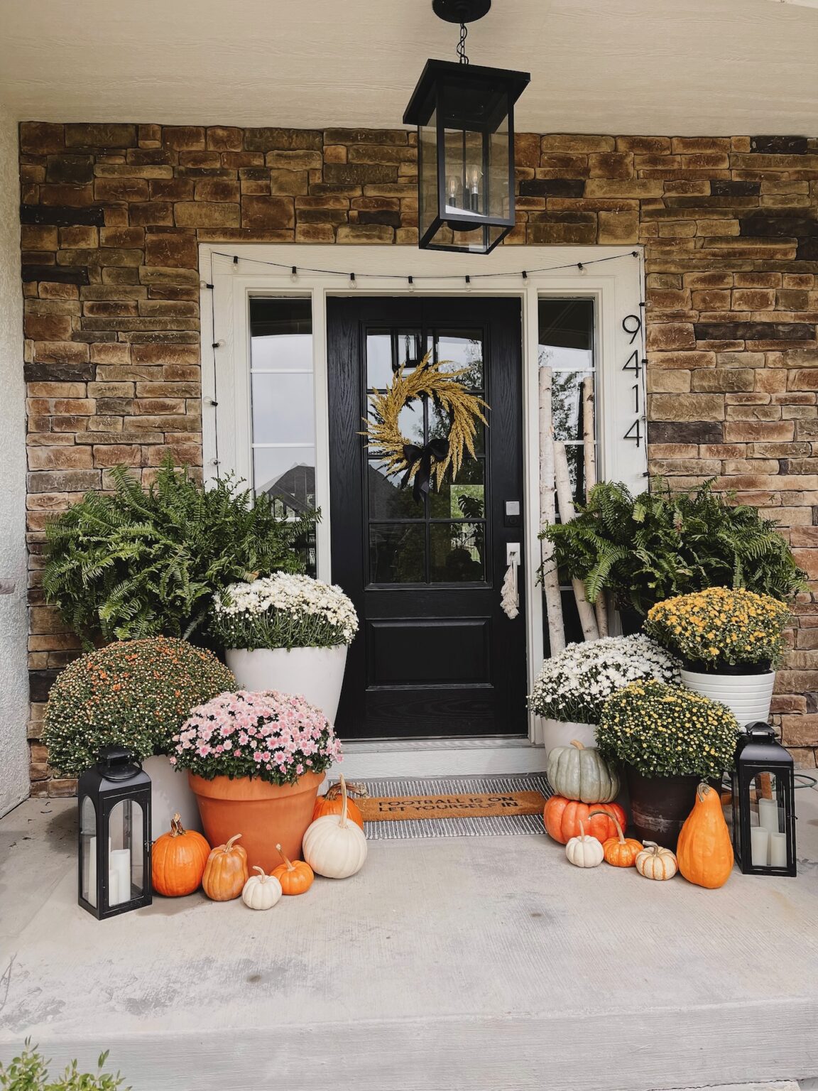 How to Style a Classic Fall Front Porch - Life Love Larson