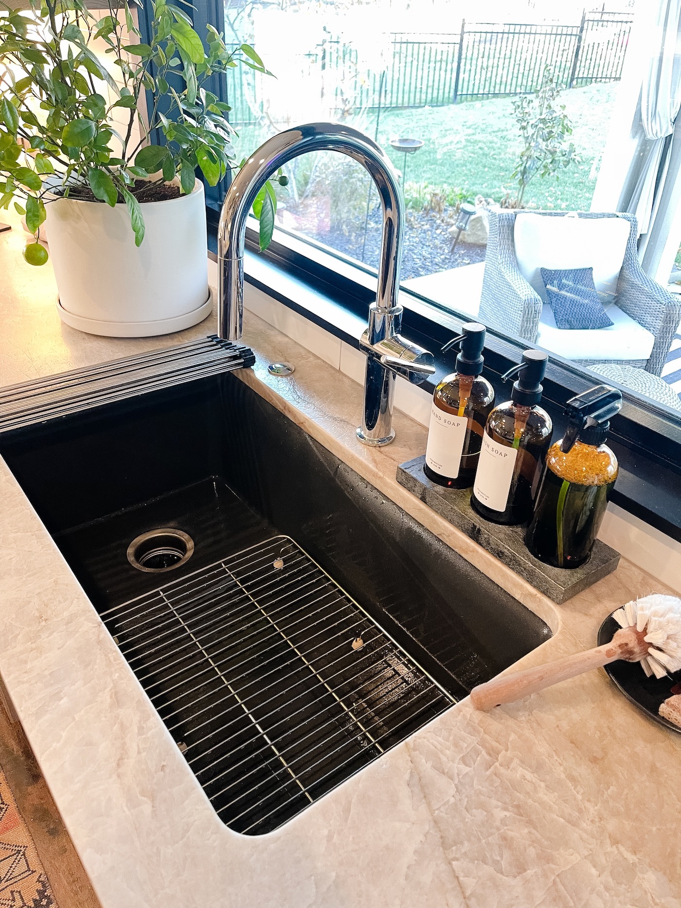 Hope's Perfect Sink Cleaner, Black Granite Composite Sink
